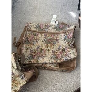 Vanderbilt Studio Garment Bag And‎ Carry On Bag